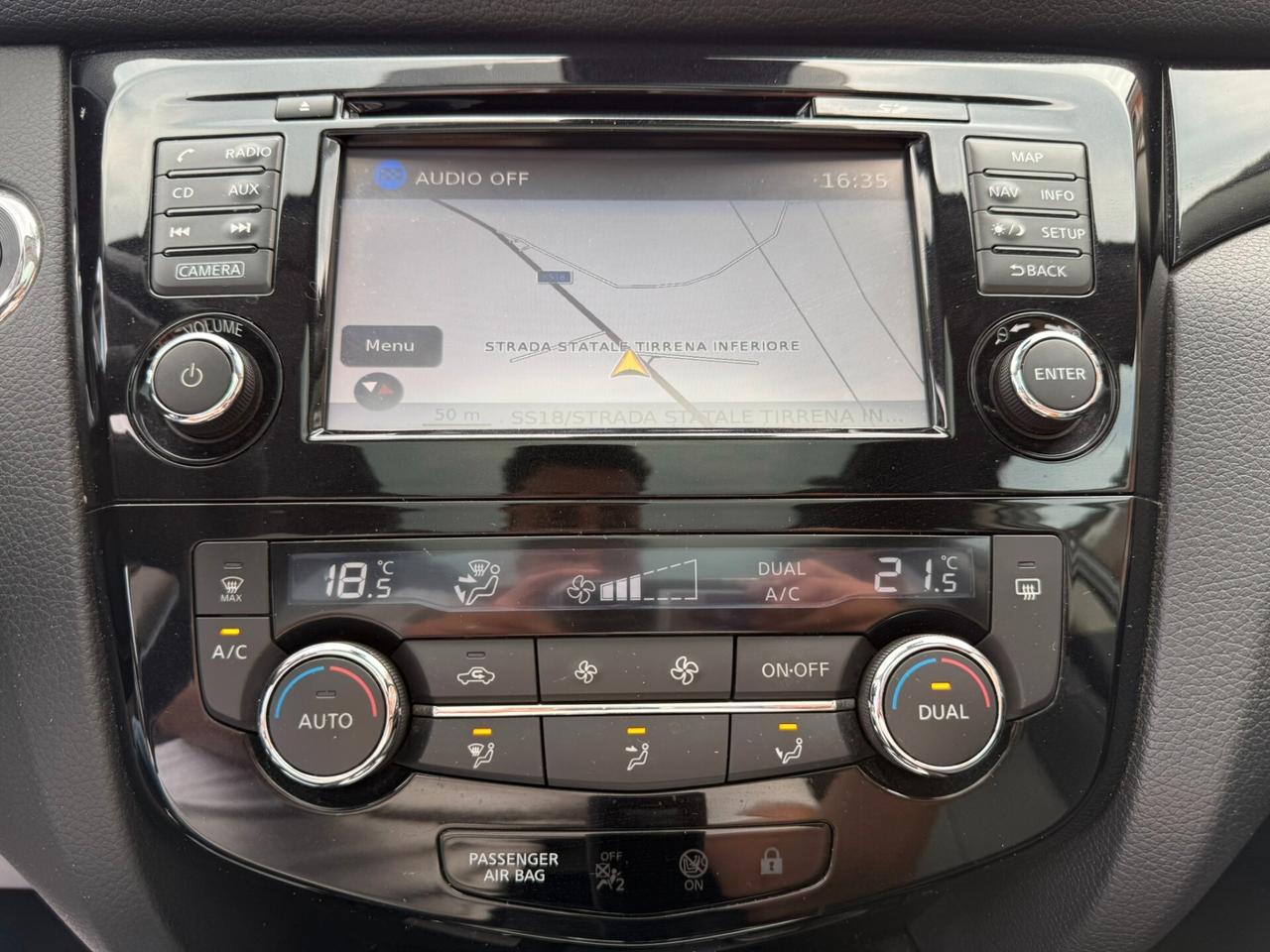 Nissan Qashqai 1.5 dCi Tekna - 2014
