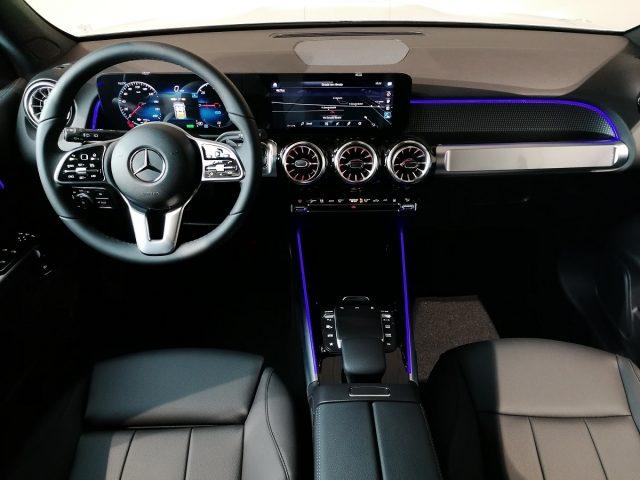 MERCEDES-BENZ EQB 300 4Matic Sport Navi