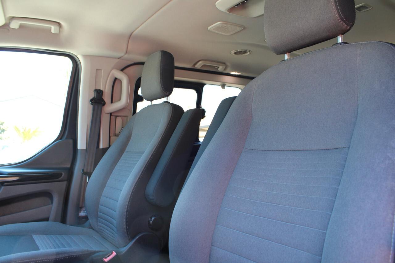 FORD TOURNEO CUSTOM 320 2.0 TDCI 8 POSTI