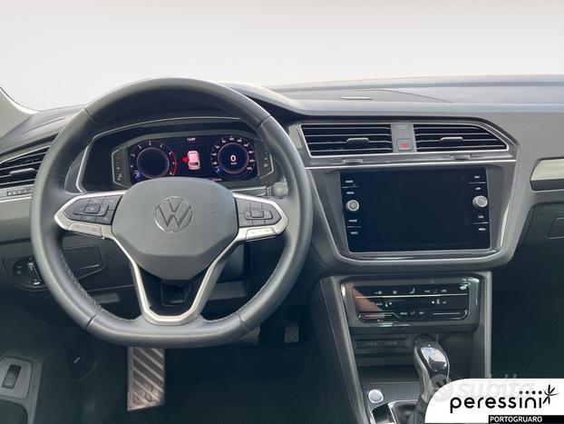 VOLKSWAGEN Tiguan 1.5 tsi Elegance 150cv dsg