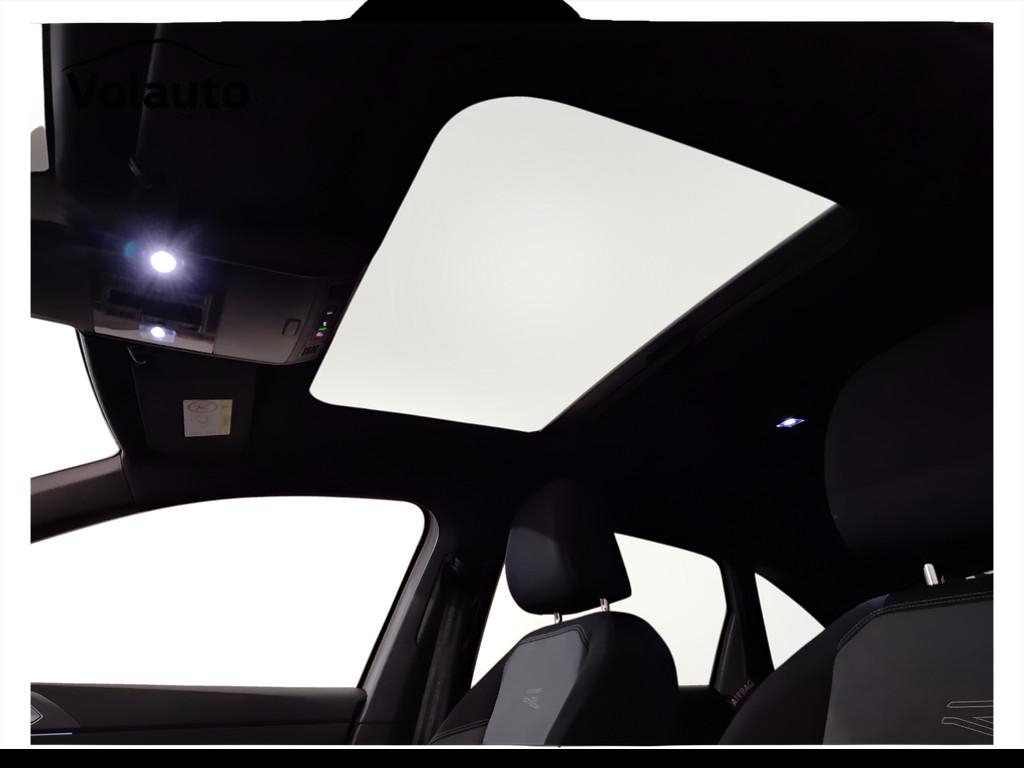 VOLKSWAGEN Taigo - Taigo 1.0 tsi R-Line 110cv