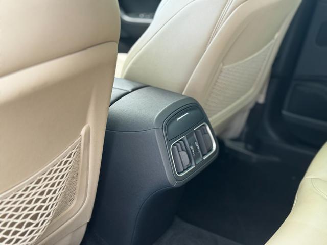 MASERATI Levante V6 Diesel 250cv AWD Granlusso (Tetto/APP/Retro)
