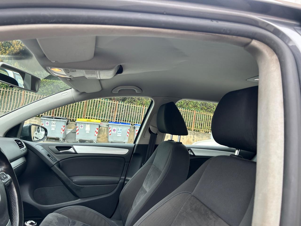 Volkswagen Golf 1.6 TDI DPF 5p. Highline