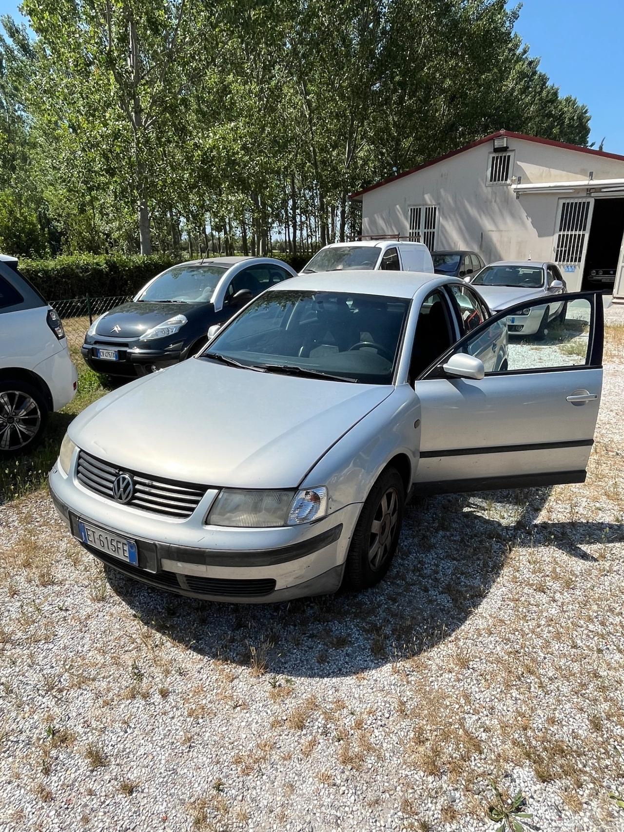 Volkswagen Passat 1.9 TDI/110 CV cat Comfortline