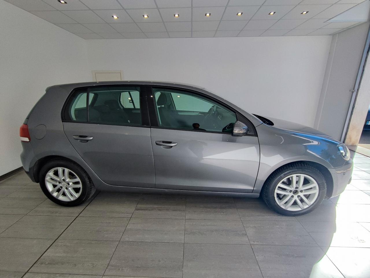 Volkswagen Golf 2.0 TDI DPF 4m. 5p. Highline
