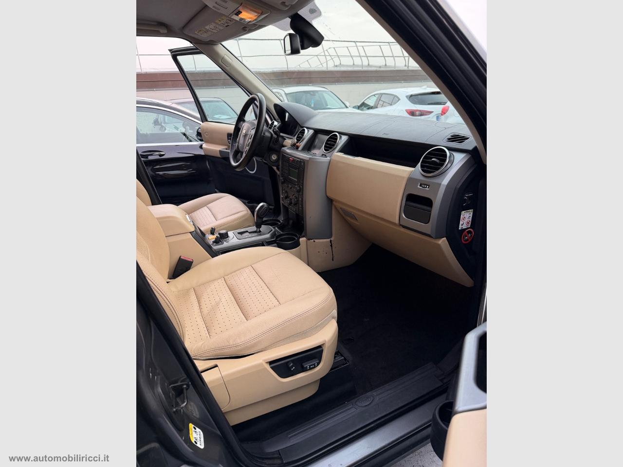 LAND ROVER Discovery 3 2.7 TDV6 HSE 7 POSTI