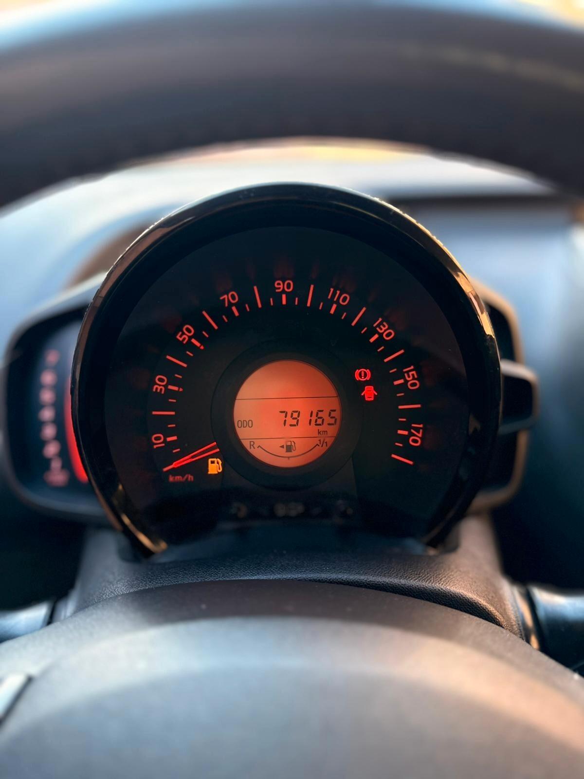 Citroen C1 VTi 68 5 porte Shine