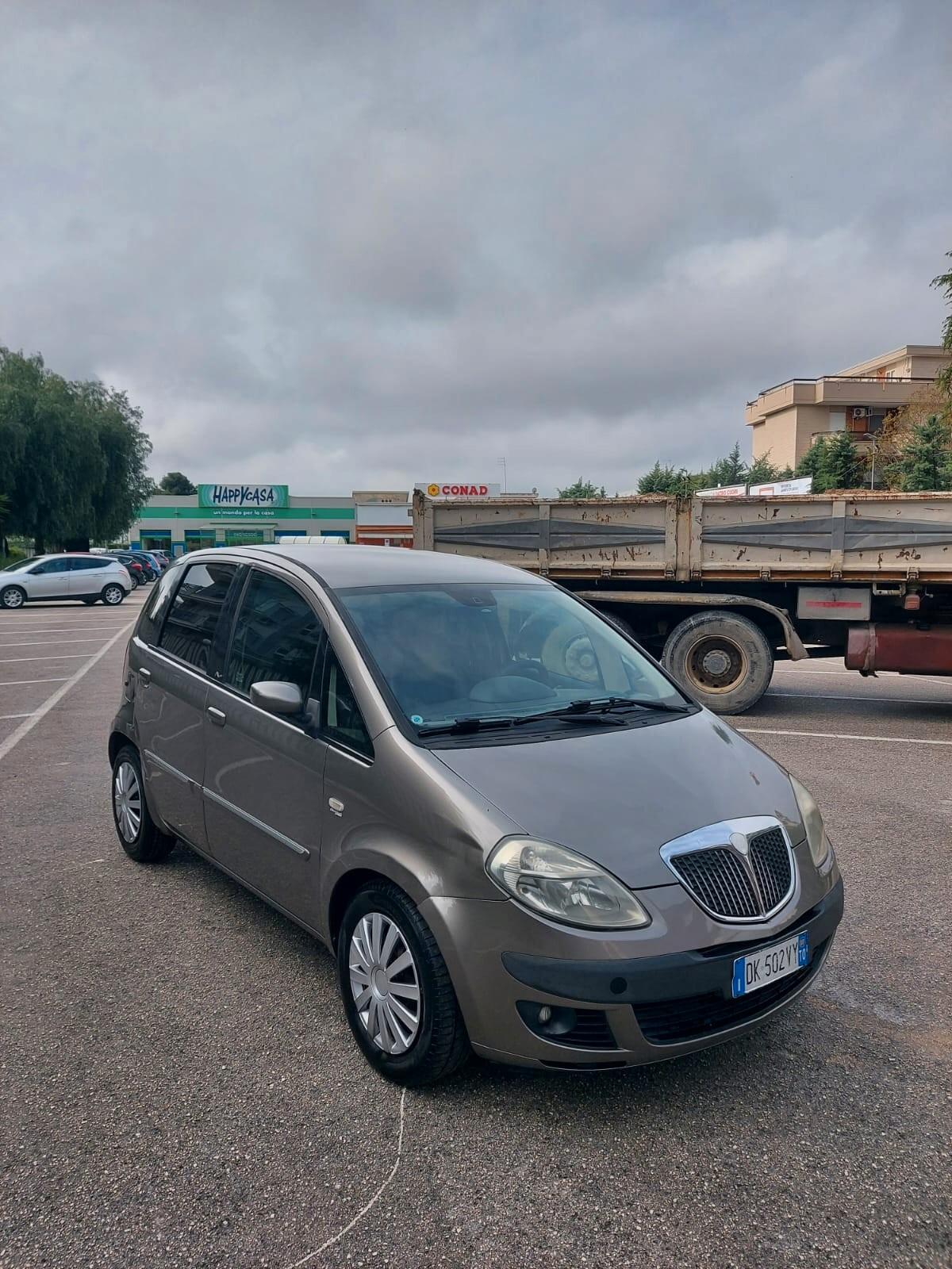 Lancia MUSA 1.3 Multijet 69CV Oro EURO4