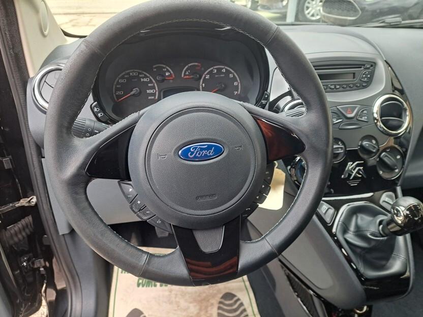 Ford Ka 1.3 TDCi Titanium TotalBlack - 2013