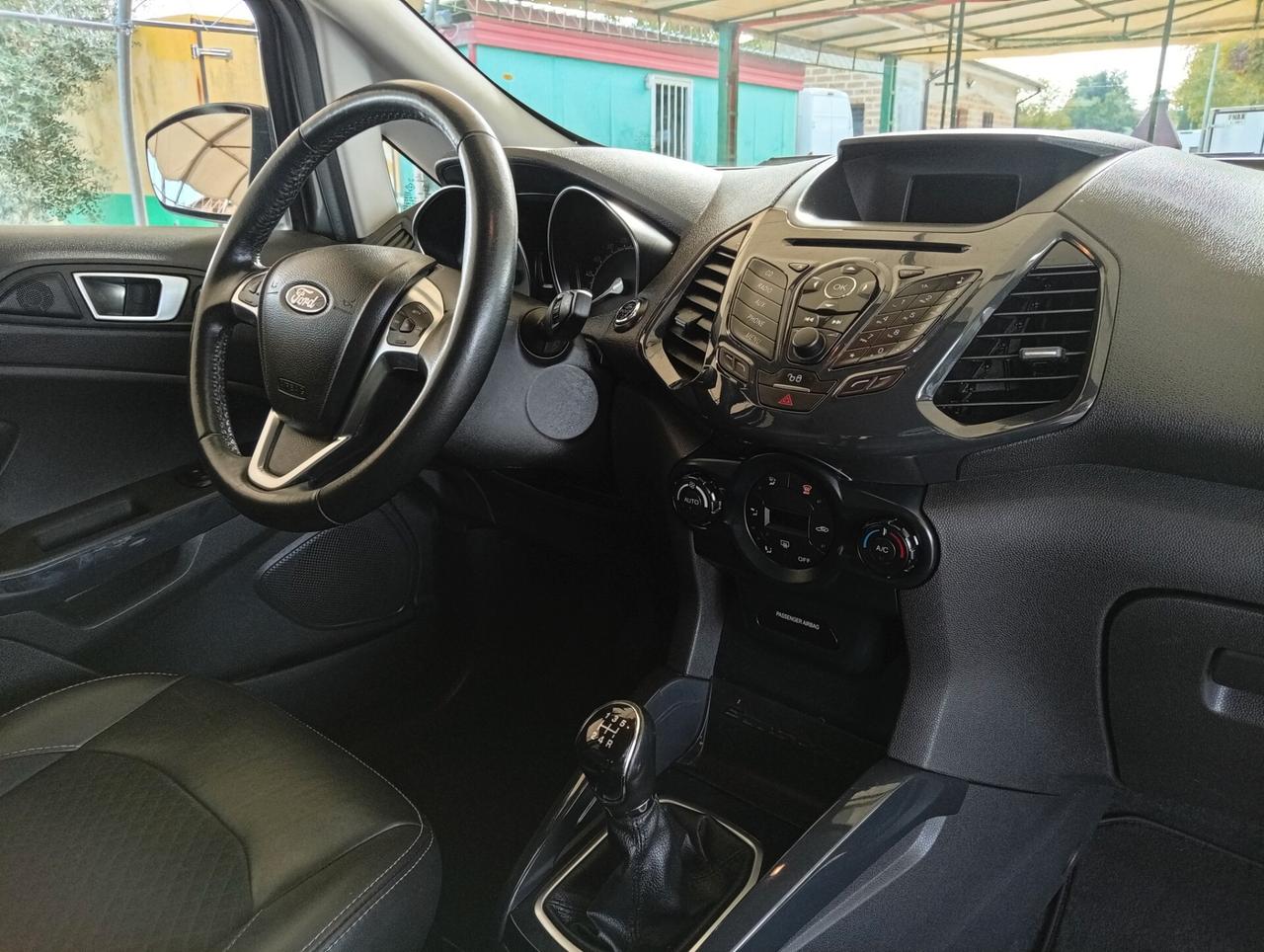 Ford EcoSport 1.0 EcoBoost 125 CV Titanium unipro