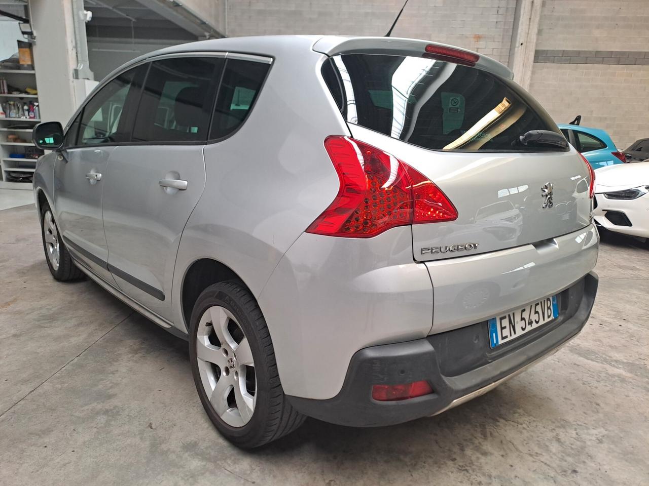 PEUGEOT 3008 1.6 HDI