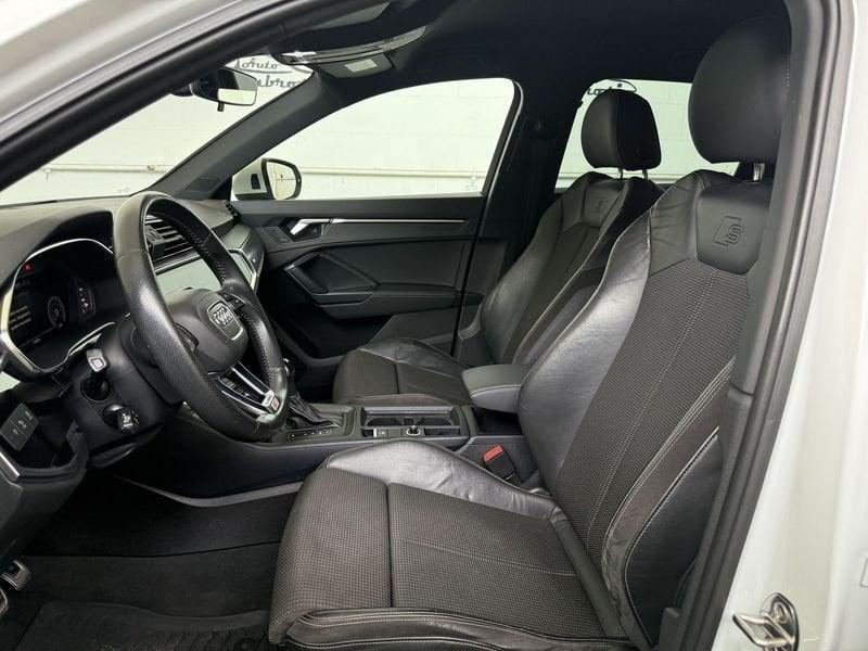 Audi Q3 Q3 35 TDI S tronic S line edition TUA DA 299,00 AL MESE