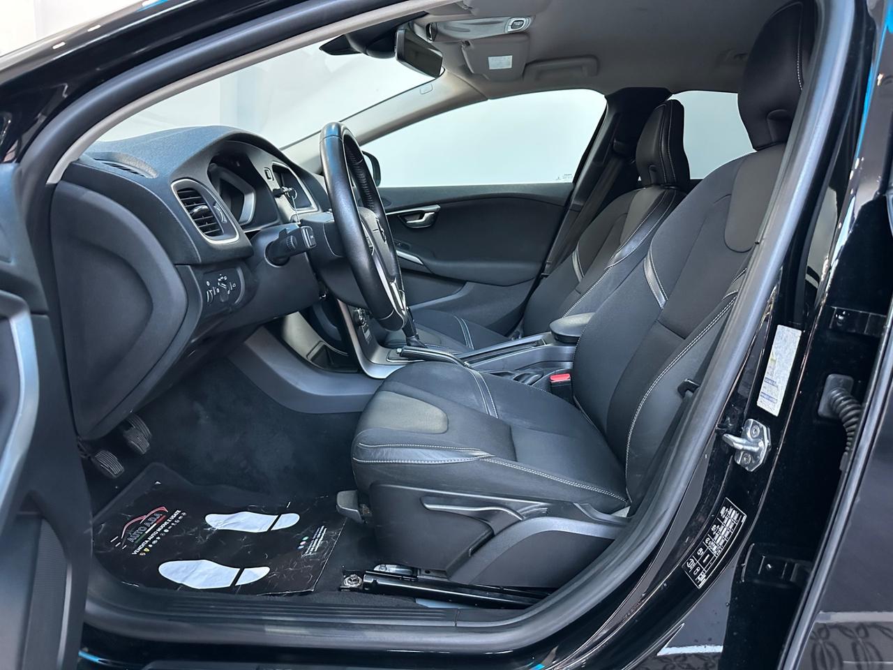 Volvo V40 D2 Business Plus