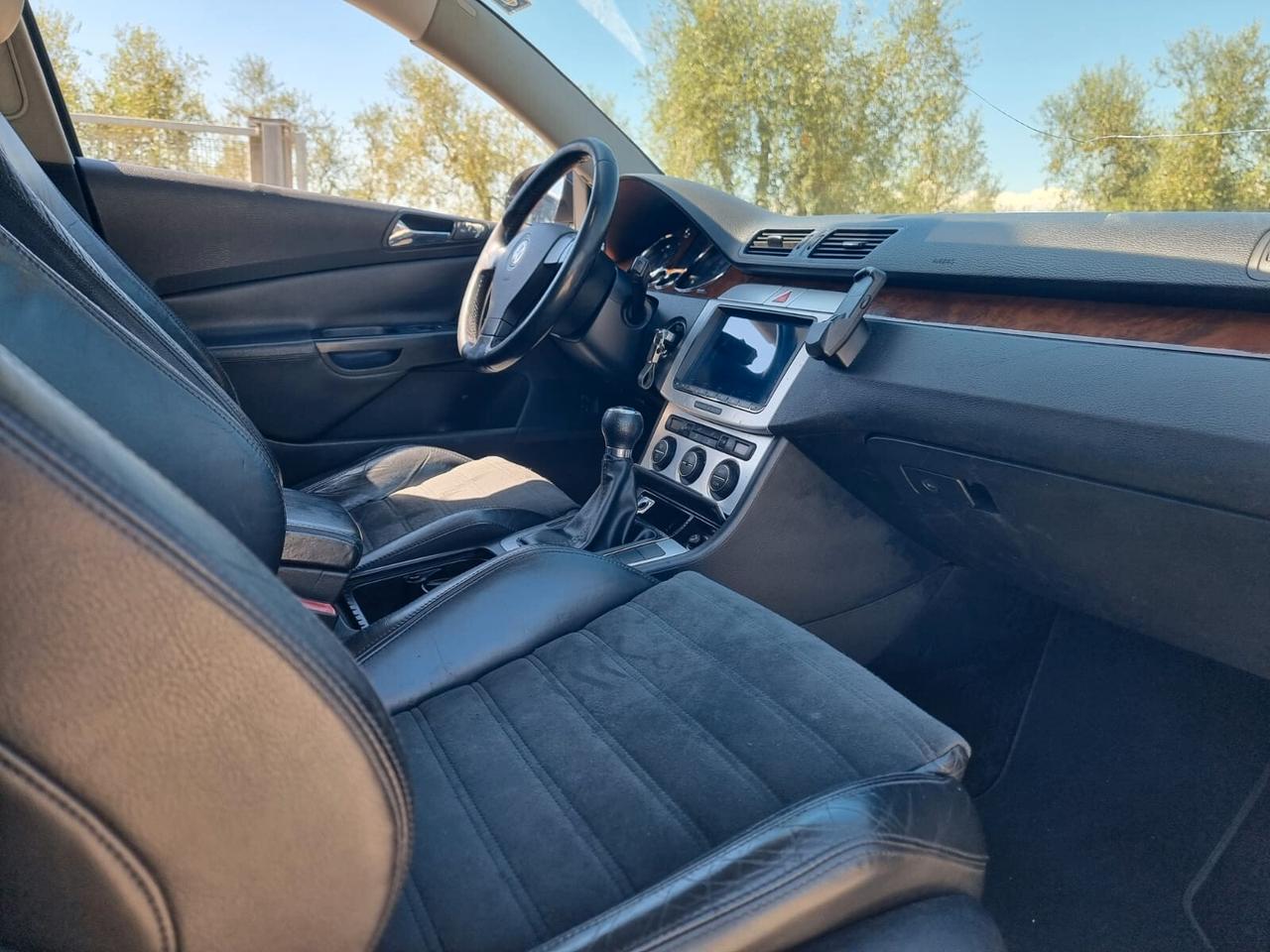 Volkswagen Passat 2.0 TDI cat Var. Highline