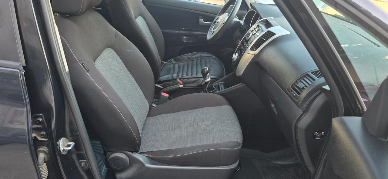 Kia Venga 1.4 EcoGPL Active perfetta