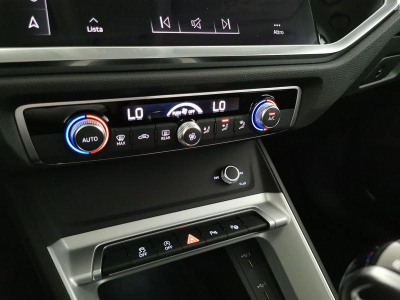 Audi Q3 35 1.5 tfsi Business Advanced