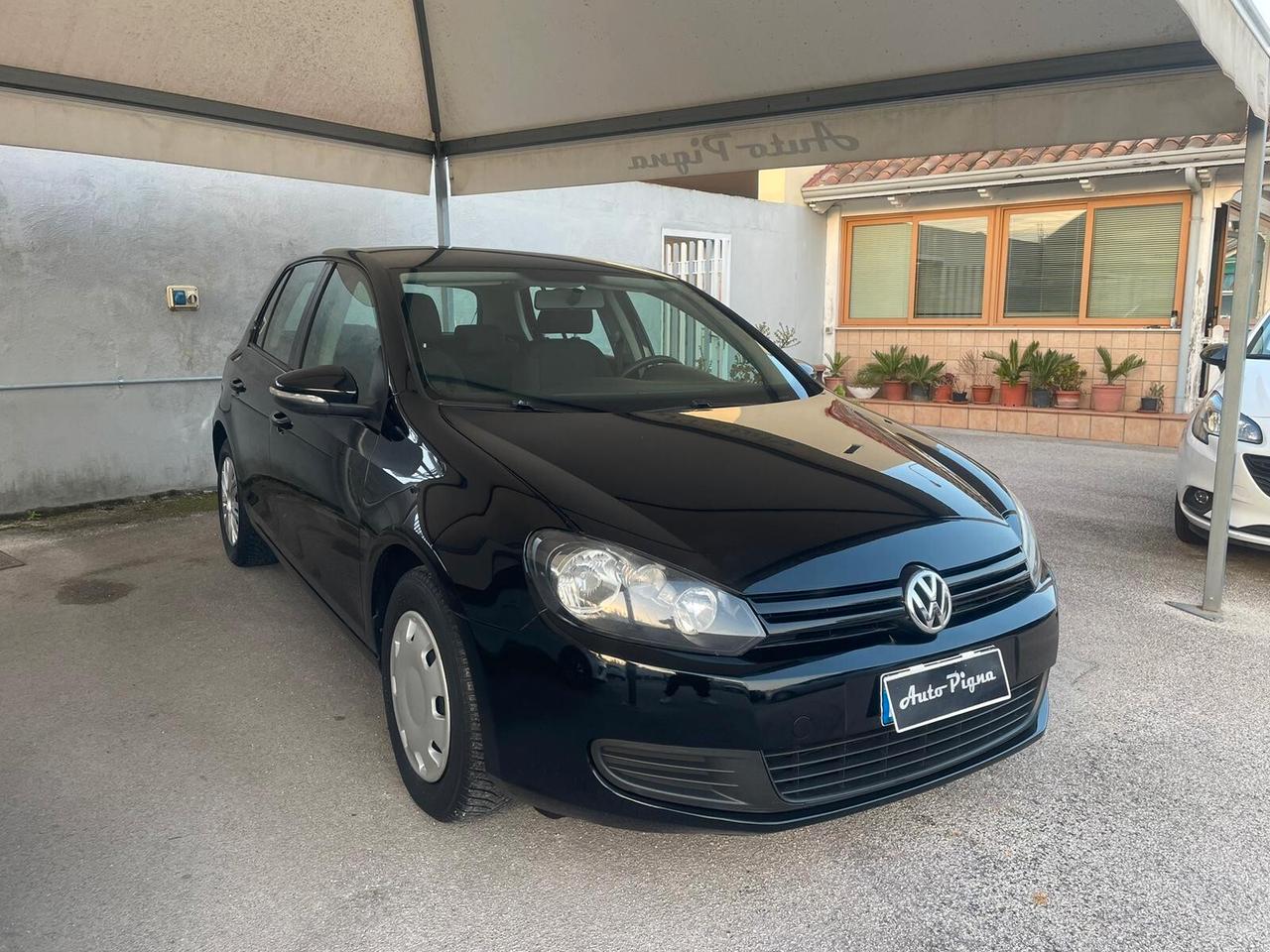 Volkswagen Golf 1.6 TDI DPF 5p. Highline