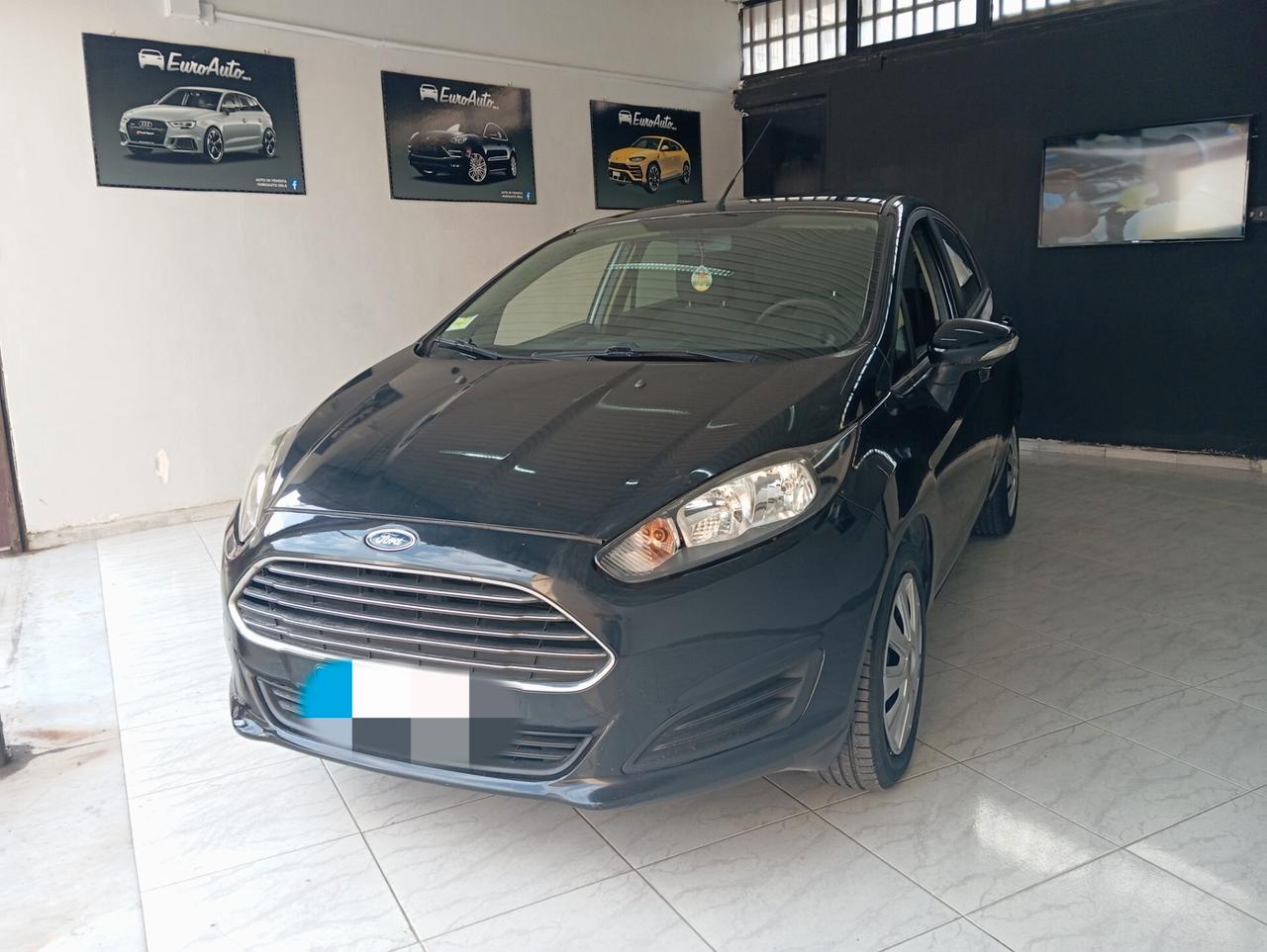 Ford Fiesta 1.4 Benz/GPL 2015 CON GARANZIA