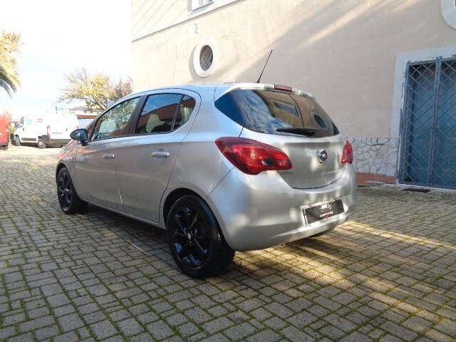 Opel Corsa 1.2 5 porte 120 Anniversary