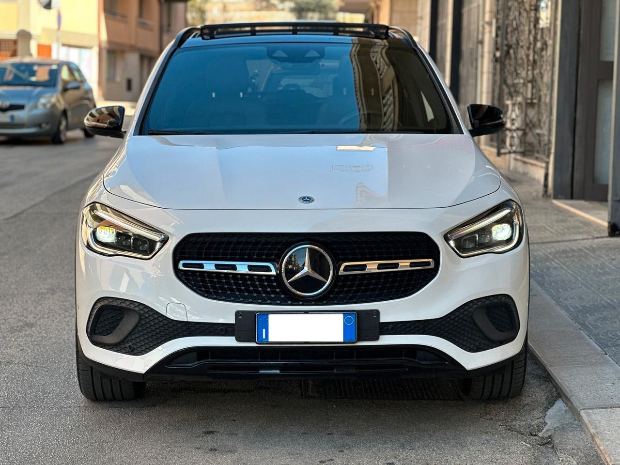 Mercedes GLA 220 4Matic Autom. Premium TETTO
