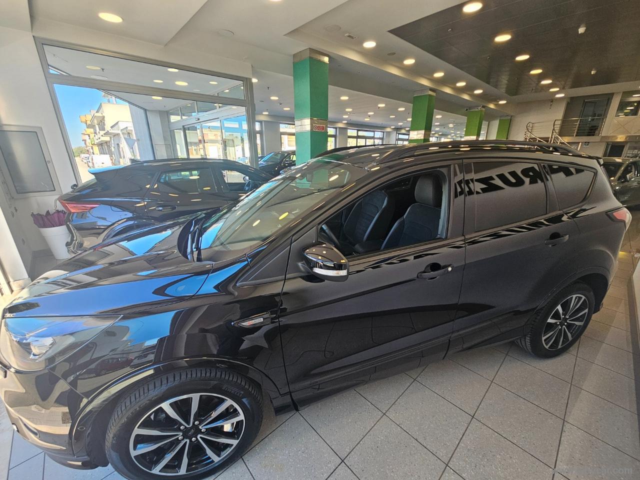 FORD Kuga 2.0 TDCI 120CV S&S 2WD Pow.ST-Line