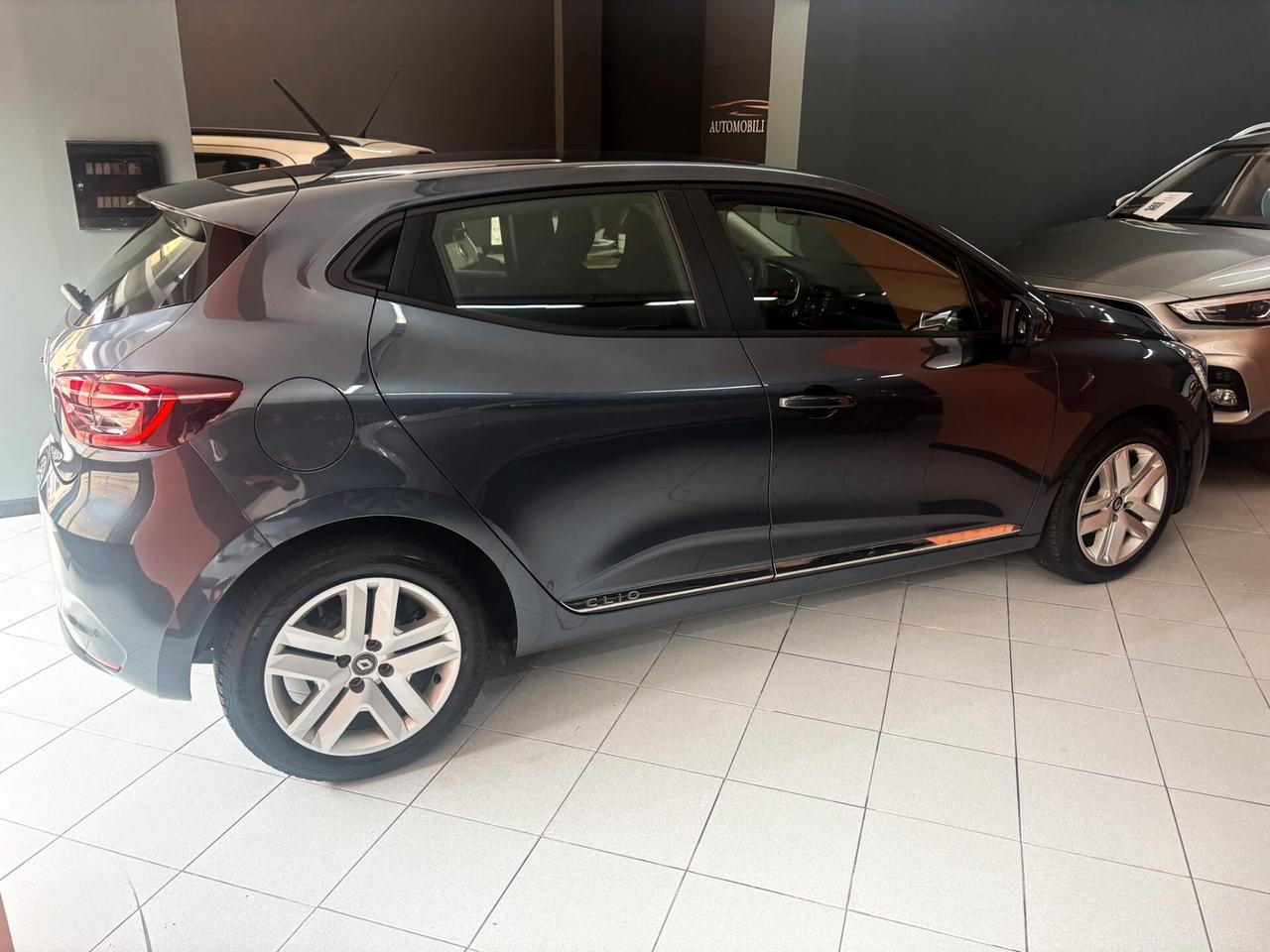 Renault Clio Intens super accessoriata