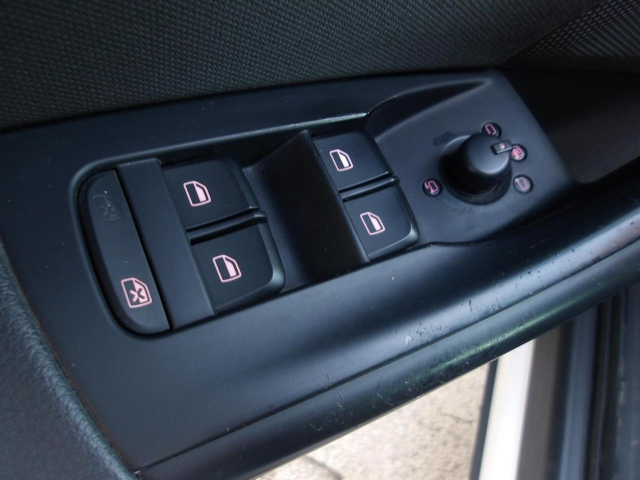 Audi Q3 2.0 tdi Business 150cv