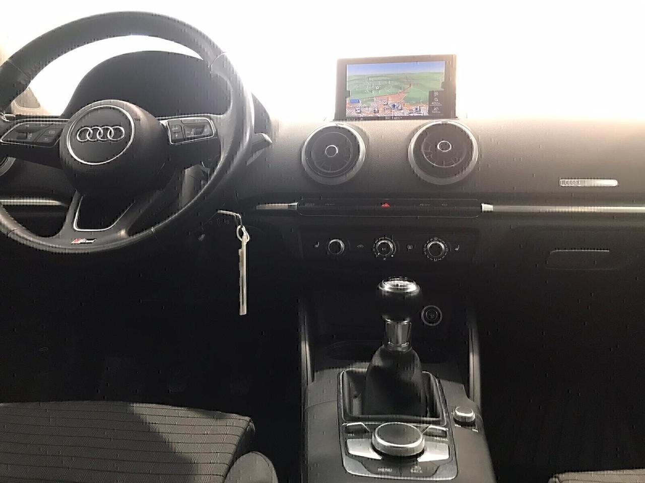Audi A3 TDI S-LINE km 70000 IVA ESPOSTA 7/2019