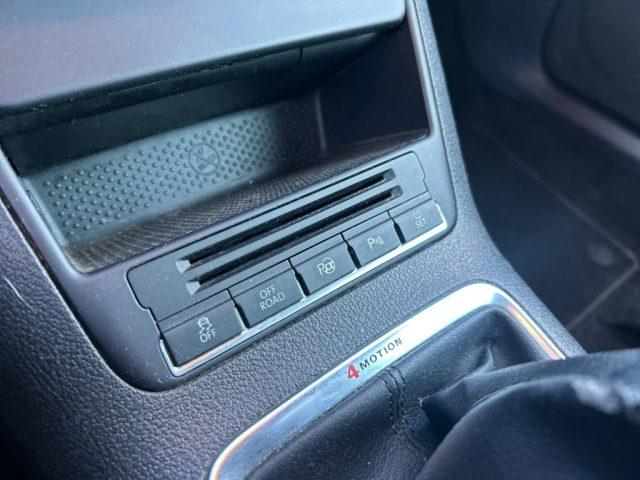 VOLKSWAGEN Tiguan 2.0 TDI DPF 4MOTION Sport & Style