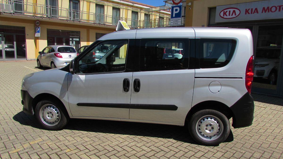 FIAT Doblo cargo combi N1 1.3 mjt 16v SX 90cv E5+(E5) cargo combi N1 1.3 mjt 16v SX 90cv E5+(E5)