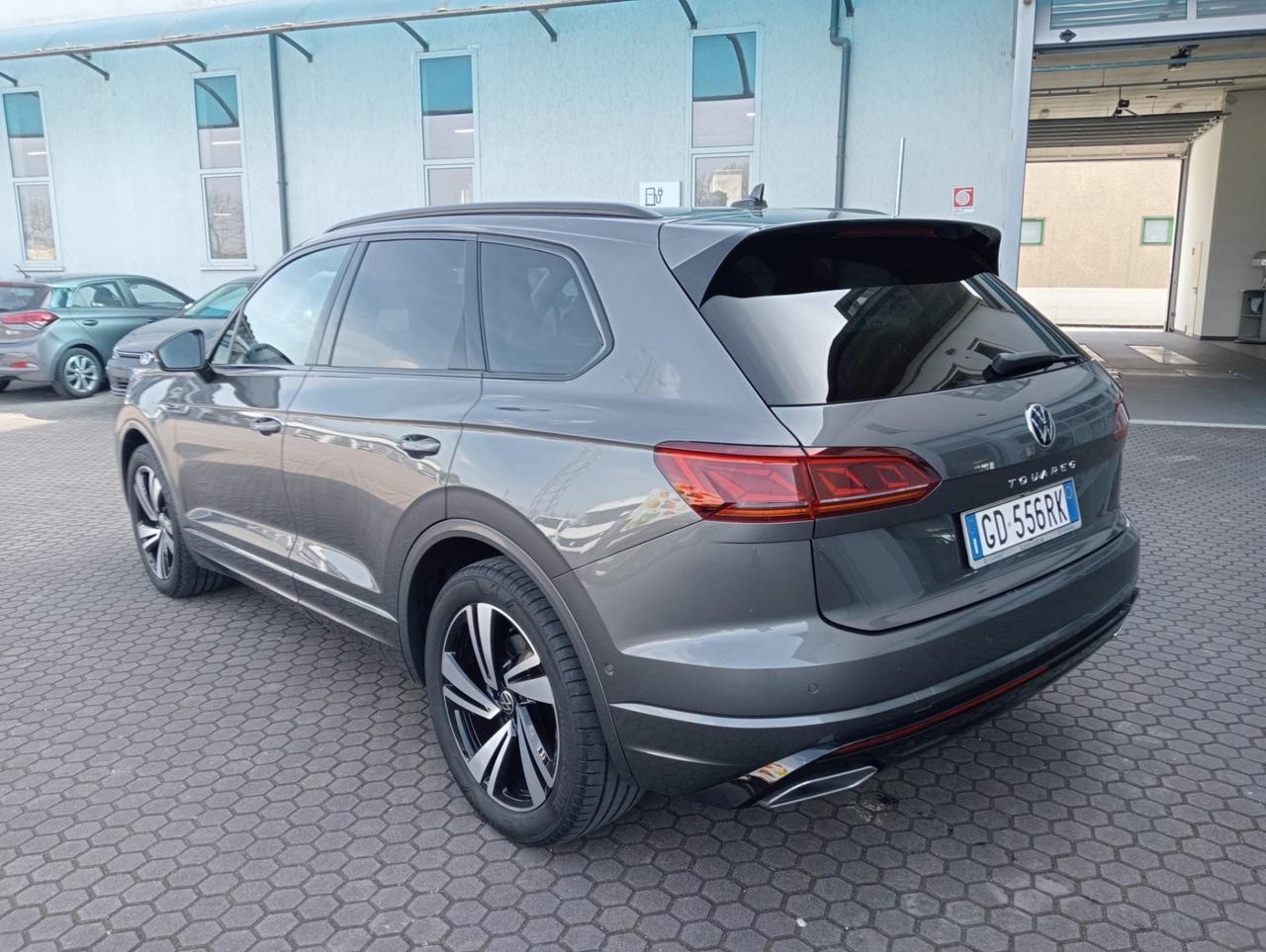 Volkswagen Touareg 3.0 V6 TDI SCR Black Style