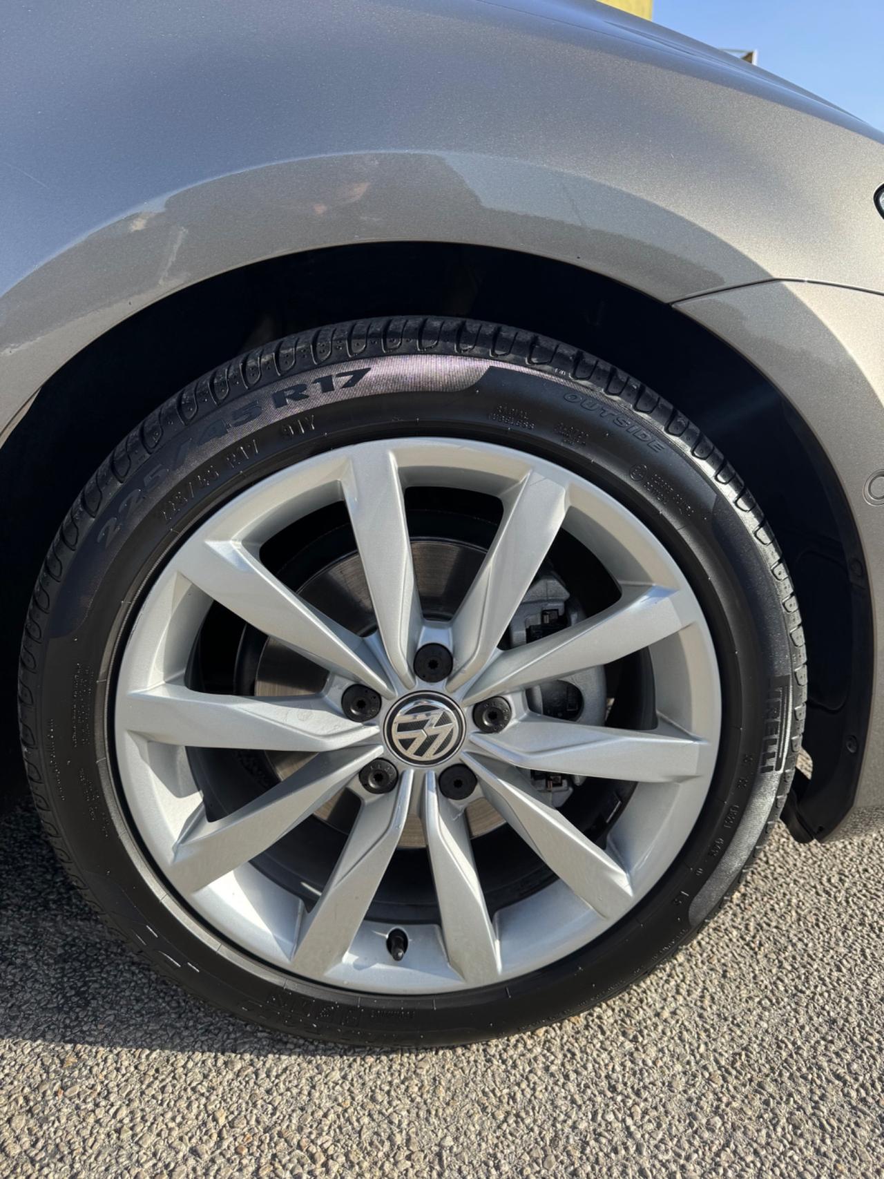 Volkswagen Golf VII 1.6 TDI 5p. Highline