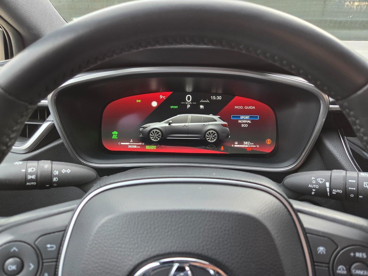 Toyota Corolla Active 1.8 Hybrid Touring Sports