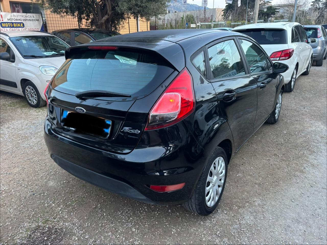 Ford Fiesta 1.4 5 porte Bz.- GPL