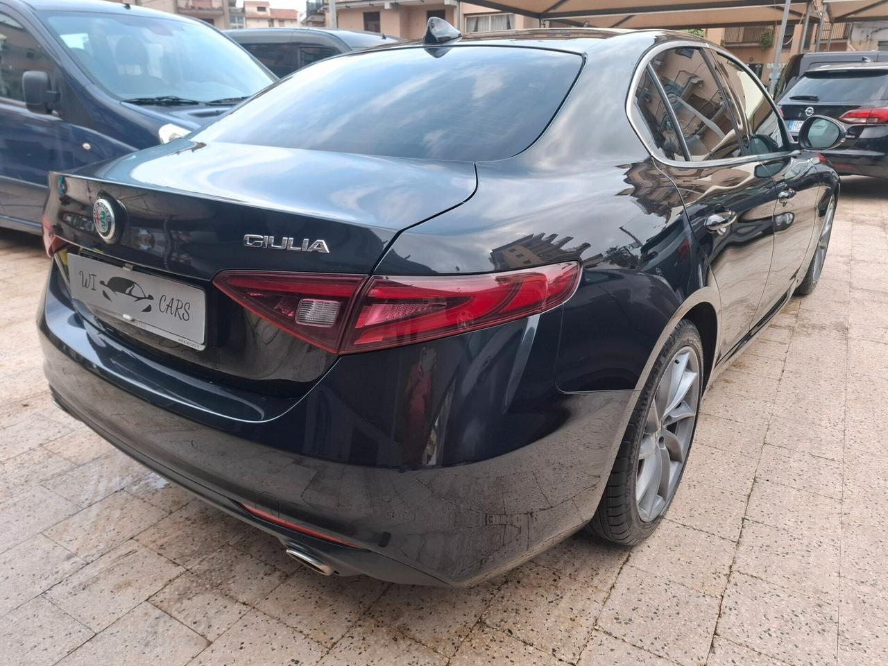 Alfa Romeo Giulia - 2.2 Eco Business Super 180 CV