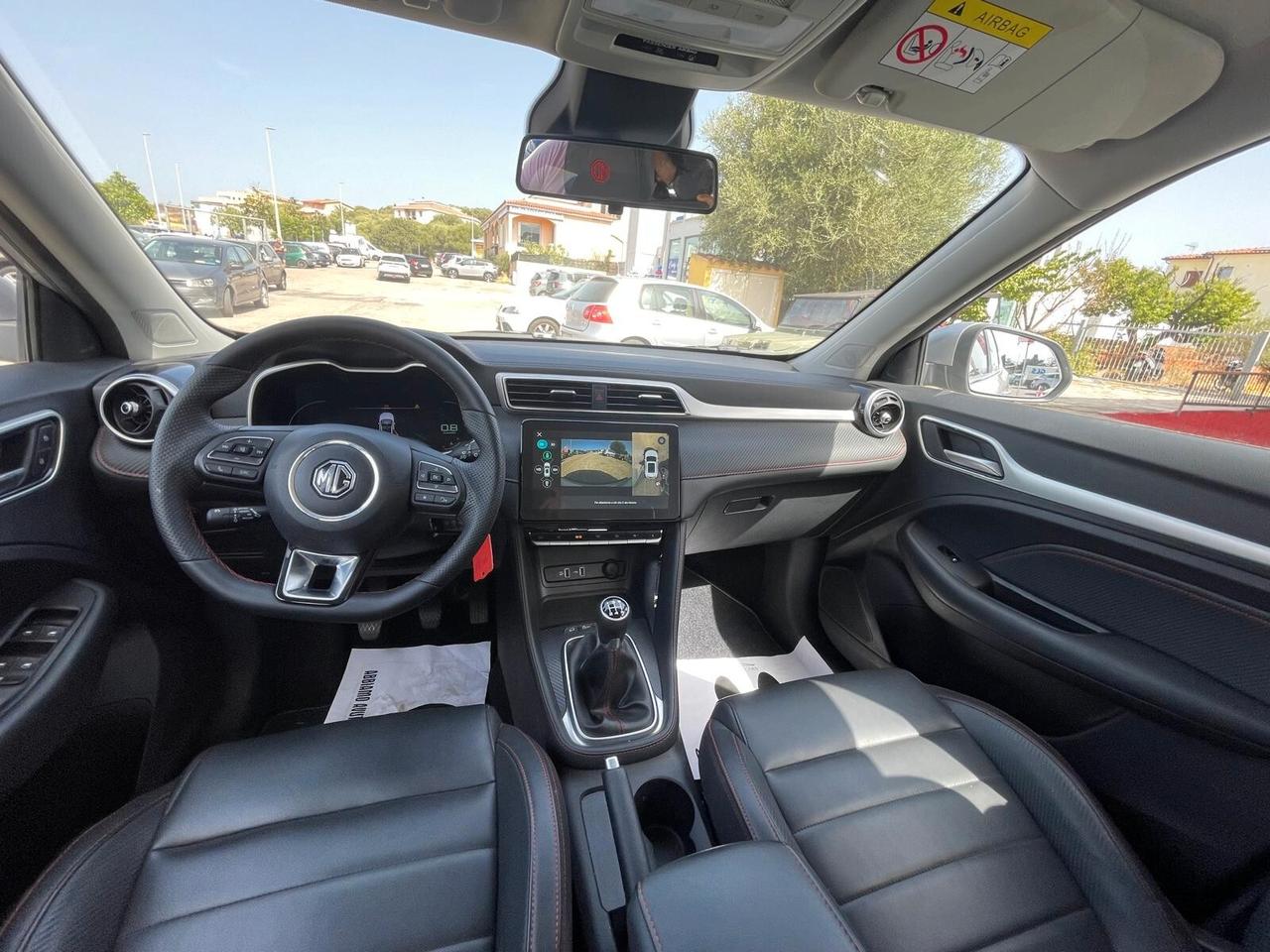 MG ZS 1.500 VTi-tech LUXURY