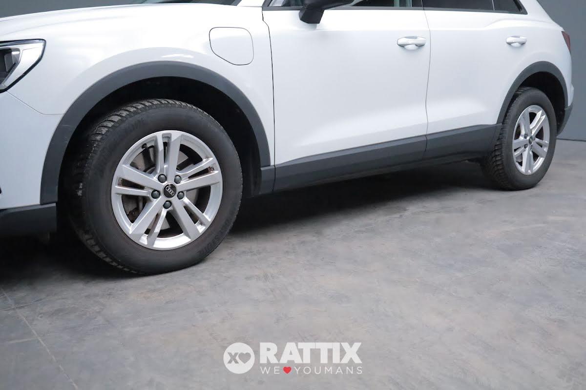 Audi Q3 45 1.4 TFSI-e Business s-Tronic