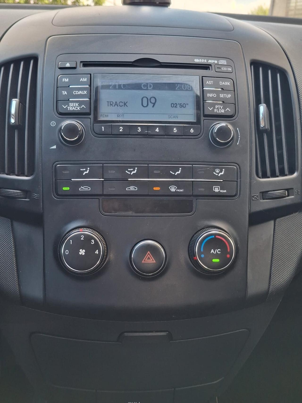 Hyundai i30 1.4 BlueDrive GPL Comfort