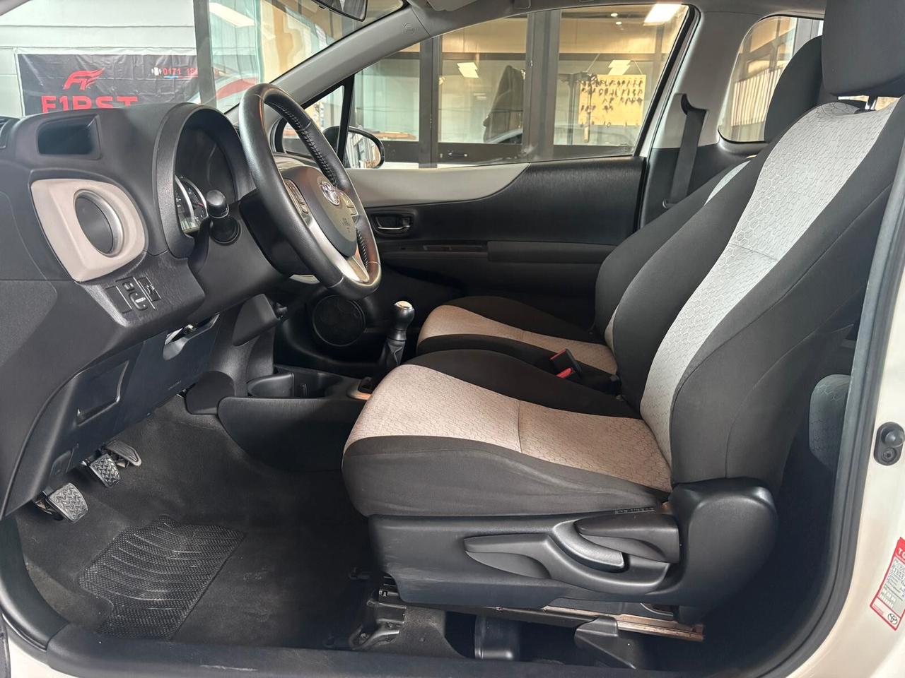 Toyota Yaris 1.0 3 porte Active