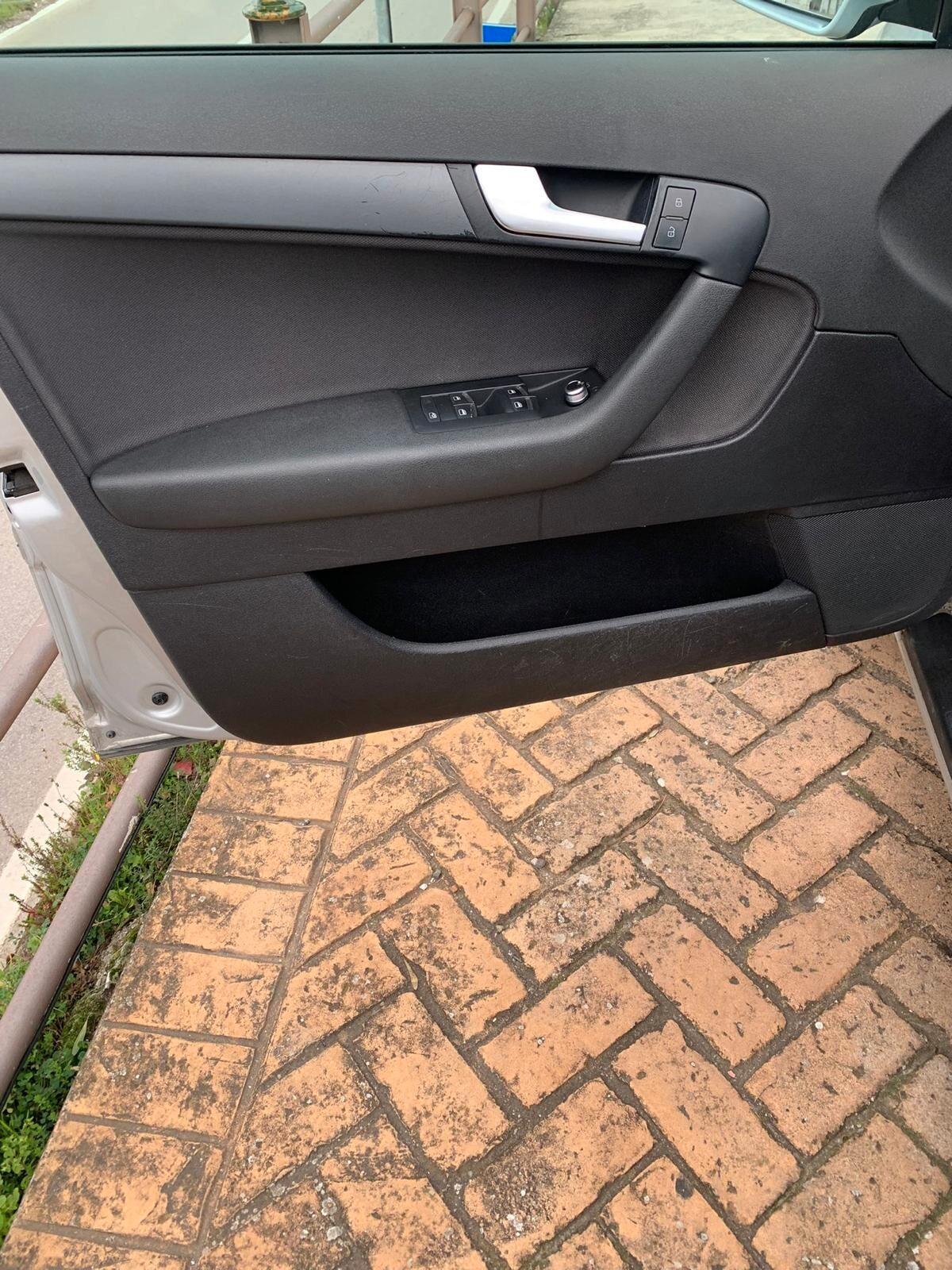 Audi A3 1.6 TDI 90 CV CR F.AP. Attraction