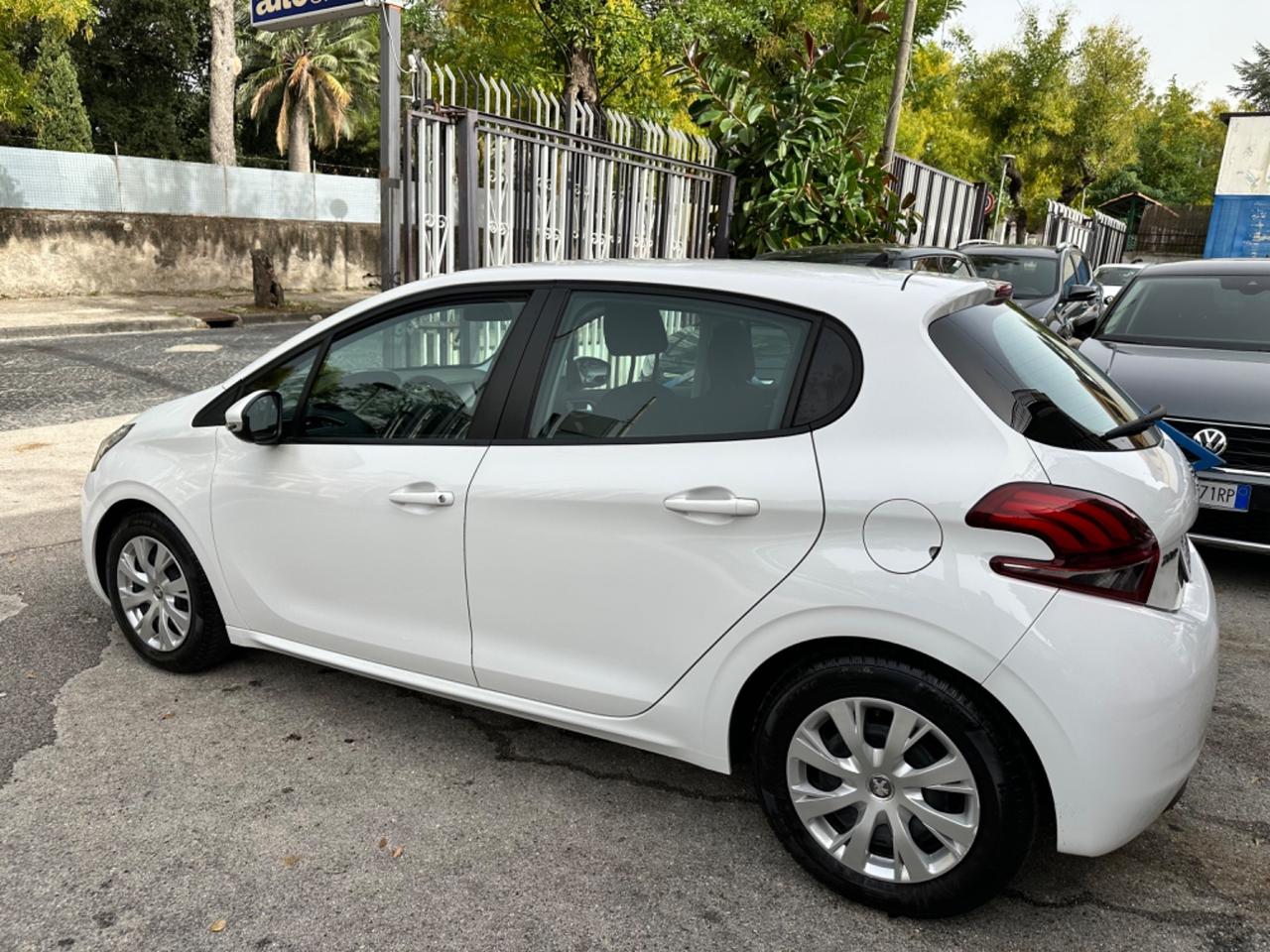 Peugeot 208 BlueHDi 75 5 porte Active