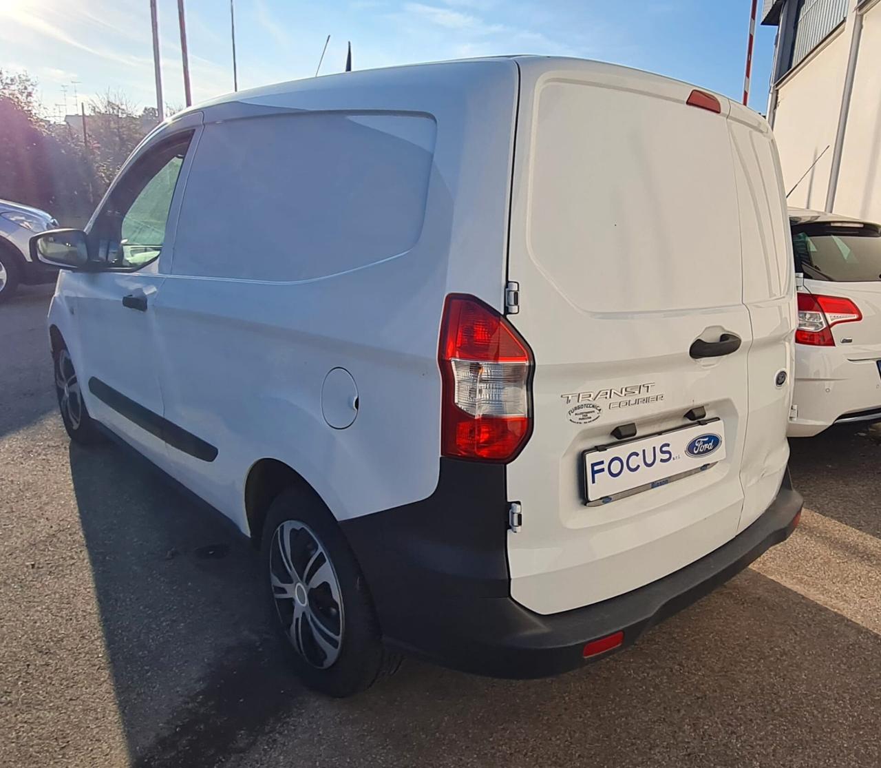 Ford Courier Van 1.5 Tdci 75cv E6