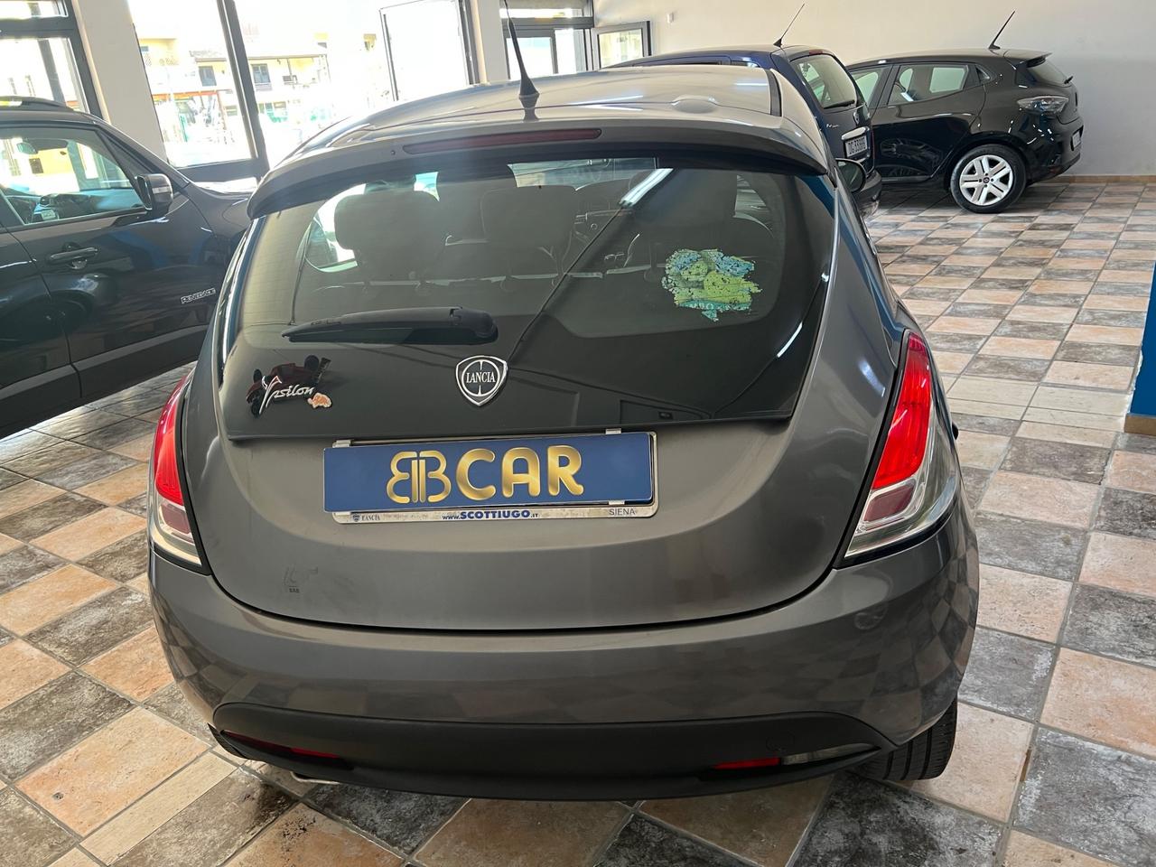 Lancia Ypsilon 1.2 69 CV 5 porte GPL CASA MADRE