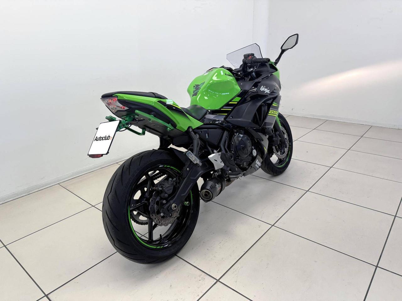 KAWASAKI Ninja 650