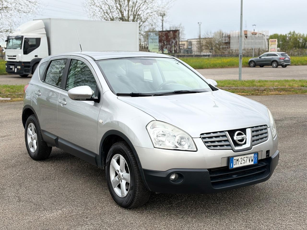 Nissan Qashqai 2.0 diesel 130.000km Tekna