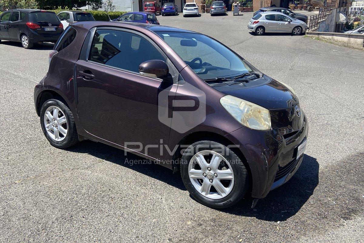 TOYOTA iQ 1.0 Multidrive