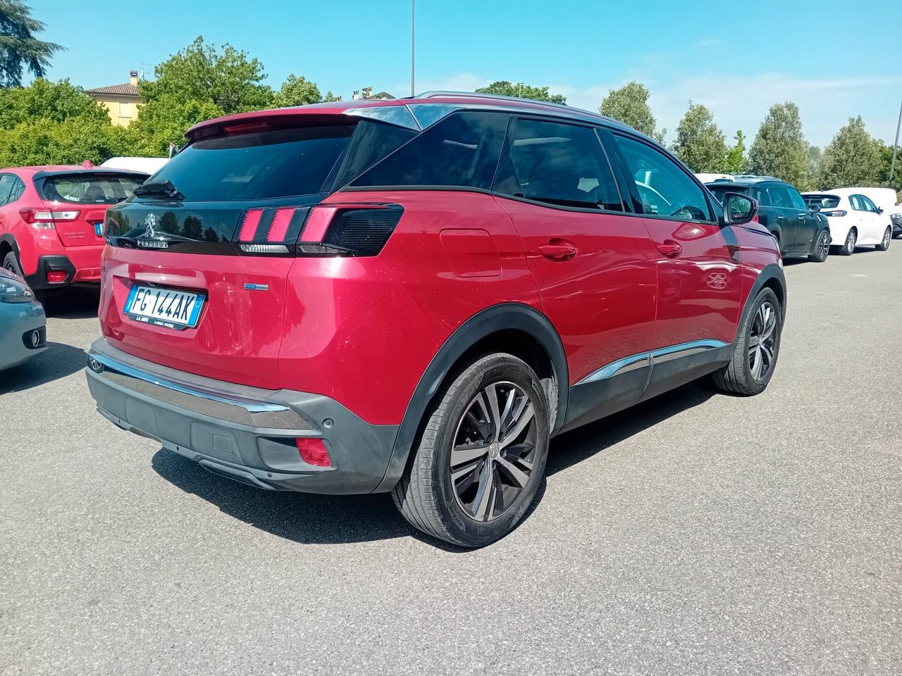 Peugeot 3008 1.2 t Allure 130cv E6