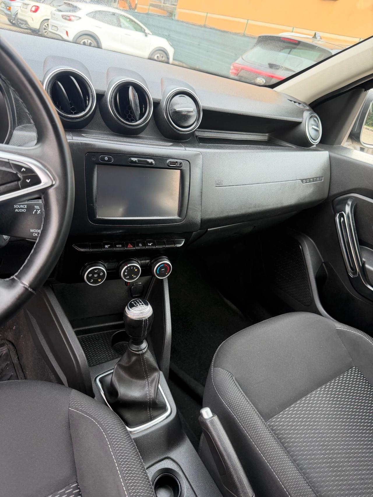 Dacia Duster 1.5 dci - NEOP. - NAV. - 12 MESI DI GARANZIA -