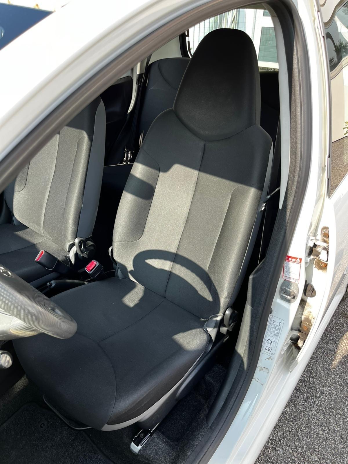 Toyota Aygo 1.0 12V VVT-i 5 porte Lounge Connect MMT
