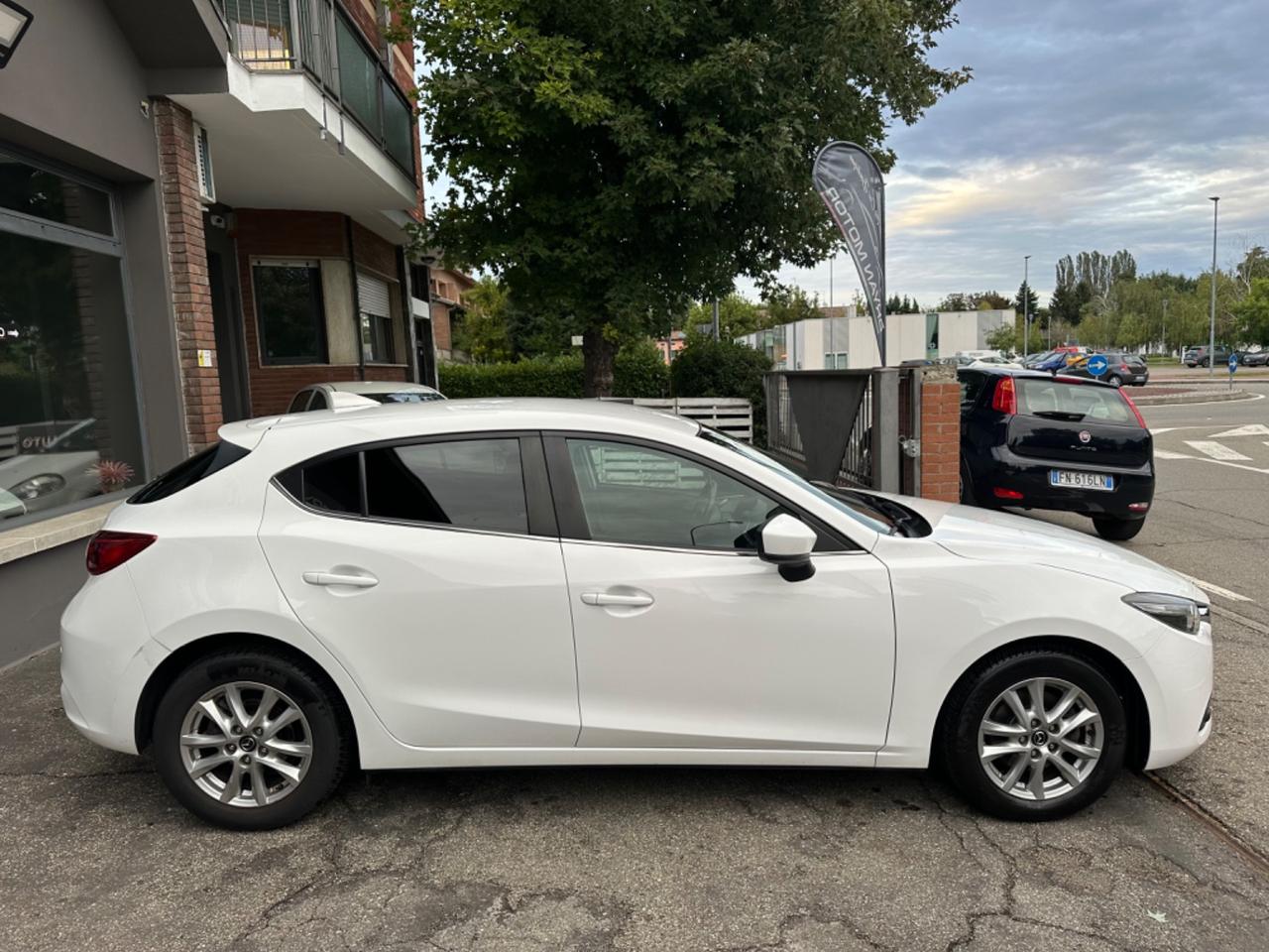 Mazda 3 Mazda3 1.5 Skyactiv-D Evolve